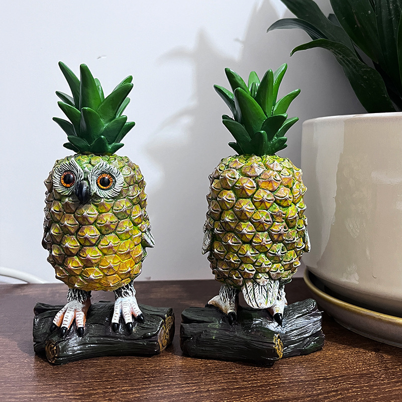 Pineapple Art Owl Resin Ornament